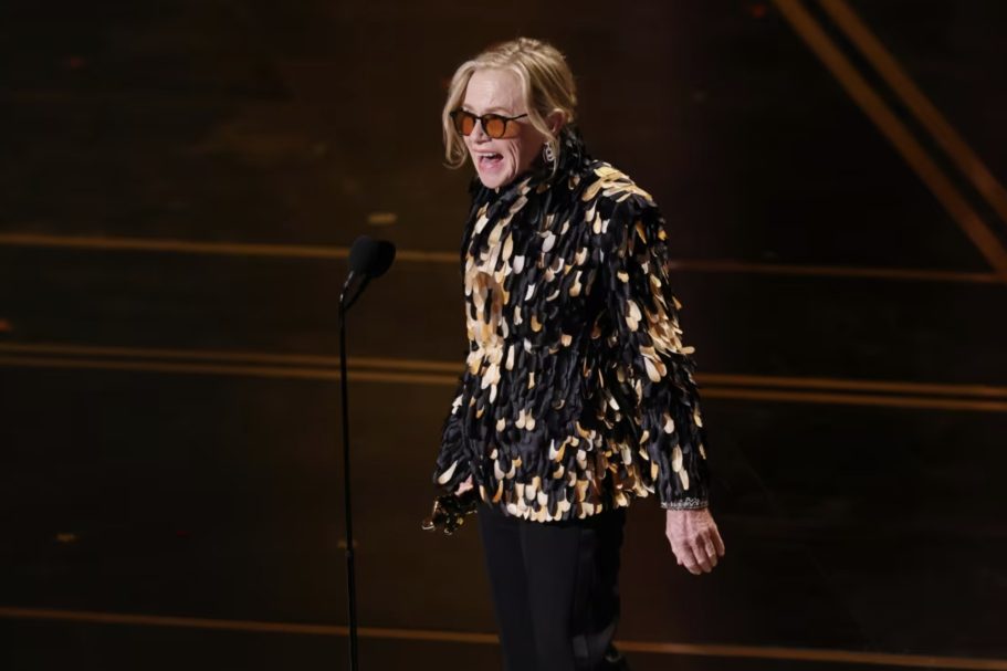 Amy Madigan's Weapons Oscar Win